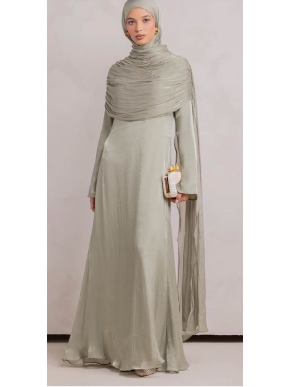 Zahraa The Label Muna Cape Gown in Eucalyptus